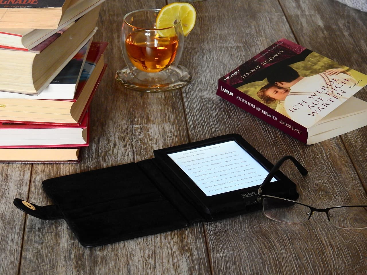 Paths to Becoming a Hollywood Script Reader